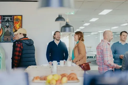 Entretien individuel -  Réseautage avec  salons de l'emploi/événements de recrutement locaux